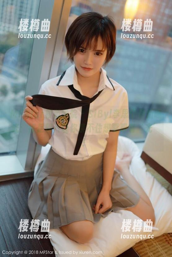 MFStar模范学院 - SiByl李思宁最新曝光：裸足照片让你禁不住想要跟着‘光’！