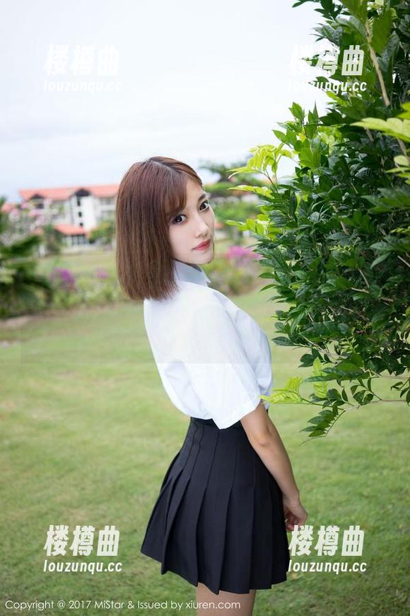 MiStar魅妍社 - 这一季的流行不再只有黑白，牛仔裤？Mieko林美惠子和她的免费美图来改写规则！