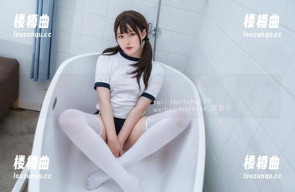 Natsuko夏夏子崩坏：星穹铁道里的姬子，真是个让人脑补无限美图的尤物，尤其是壁纸！