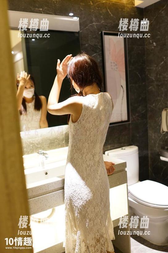 ROSI空姐制服套：让你感受到那种‘我在飞，不是在上班’的写真美学！