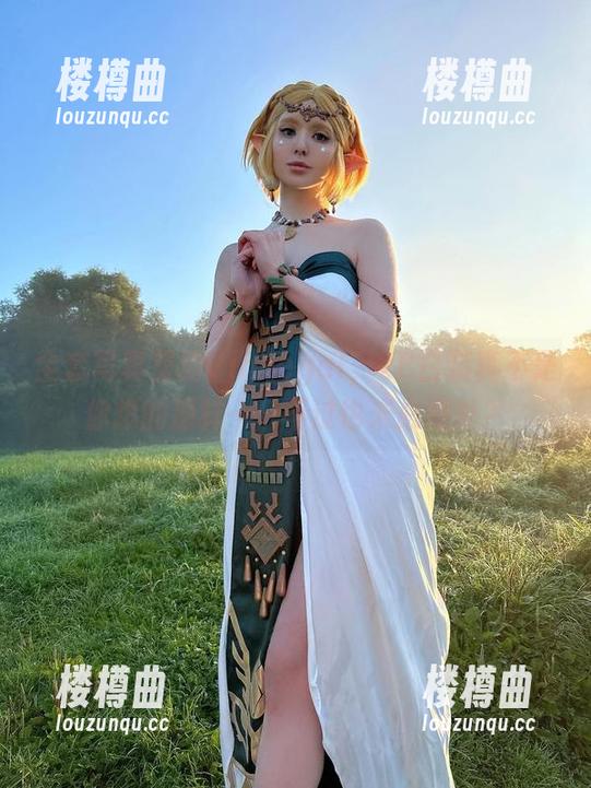 全套写真里的Vinnegal，2B白装真不是你想的那样……不过也未必意外？
