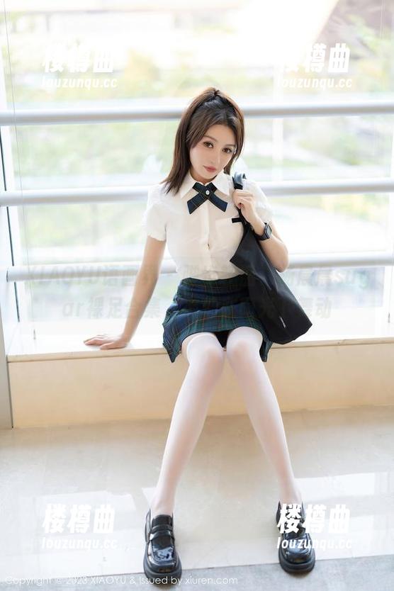 XIAOYU语画界 - 脚步轻盈：杨晨晨sugar裸足合集，宛若在阳光下舞动