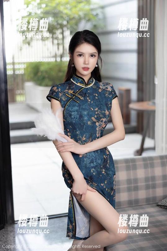 Xiuren秀人网 - 备好惊艳眼球的状态！小蛮妖_honey比基尼，图片急速下载，这份美丽不等人！