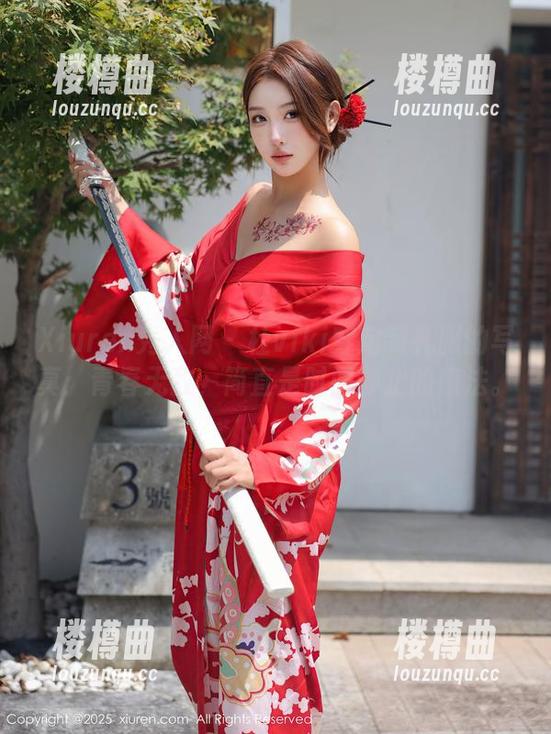 Xiuren秀人网 - 杜viki穿定制礼服的写真：青春无敌，简直是时间静止的魔法。