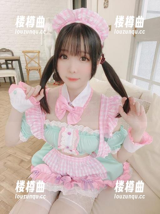 shimo霜月的海边日常在线：那些细节让人想停下来思考
