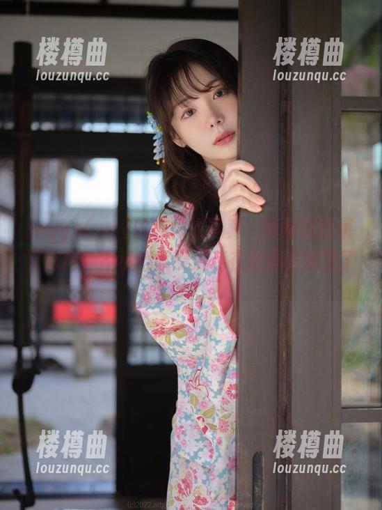 wuyo(우요)的连体衣写真，真是既性感又时尚！不小心就要沉迷在这些美图里了…