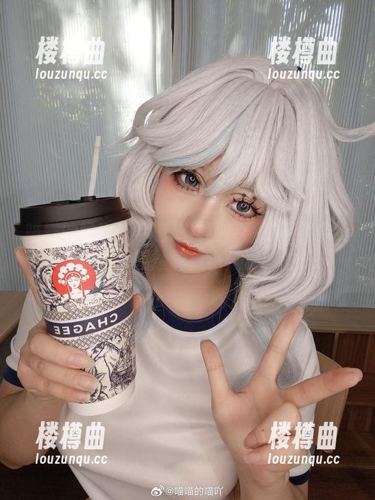 喵喵的喵吖带你逛旗袍图库：明明是传统，偏偏透着点小叛逆！