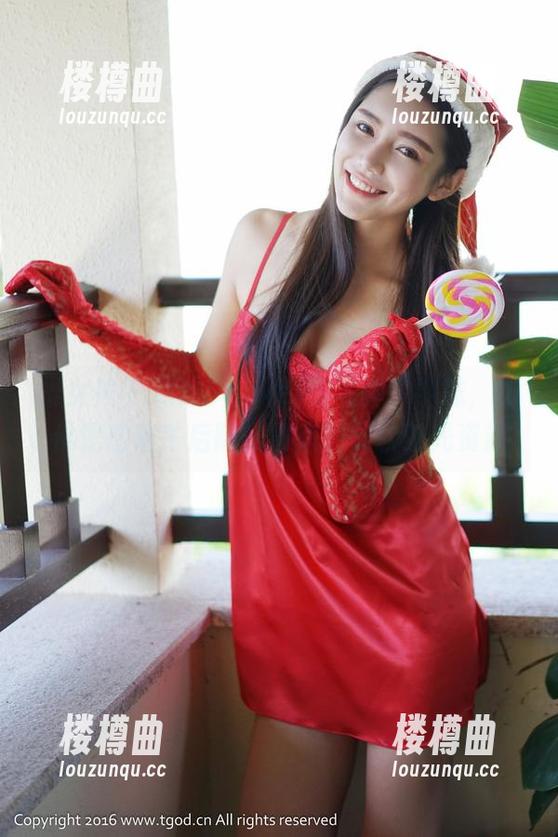 推女神 - 沛沛Eankei的写真：学妹，仿佛是趁着午后阳光偷来的柔软时光资源