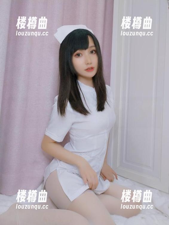 随性而来的木之本果日常写真集：这种幽默感也可以分享！