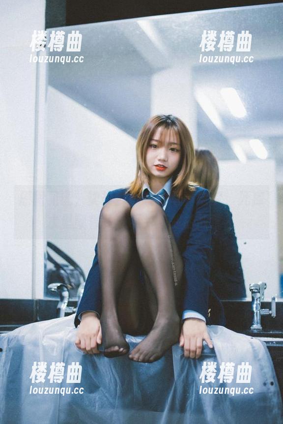 原图见证，柒柒要乖哦的写真宅梦：死库水里藏着多少不为人知的故事？