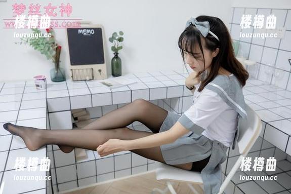 梦丝女神 - 莹仙女JK图集大曝光：每一张都像是在与你私语！