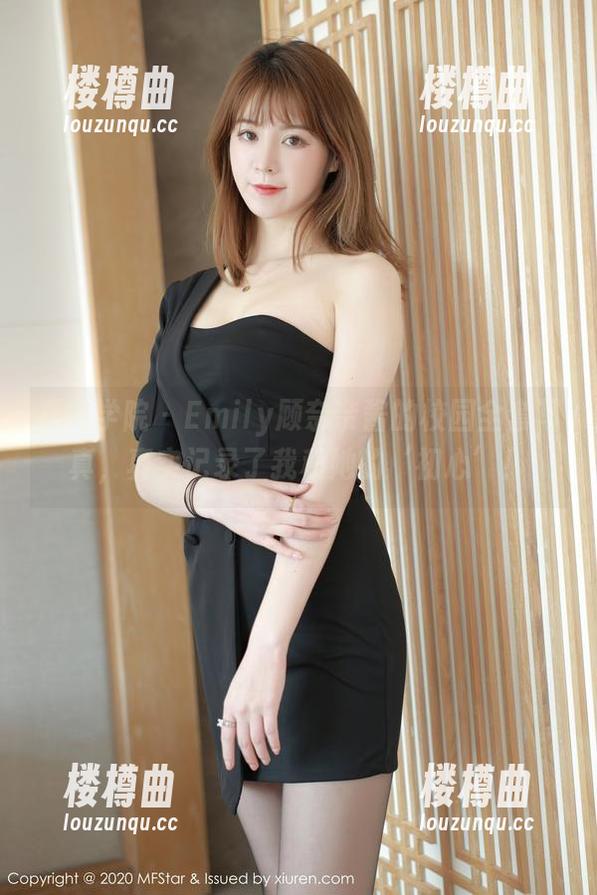模范学院 - Emily顾奈奈酱的校园全套写真，真实记录了我和她的‘初心’！
