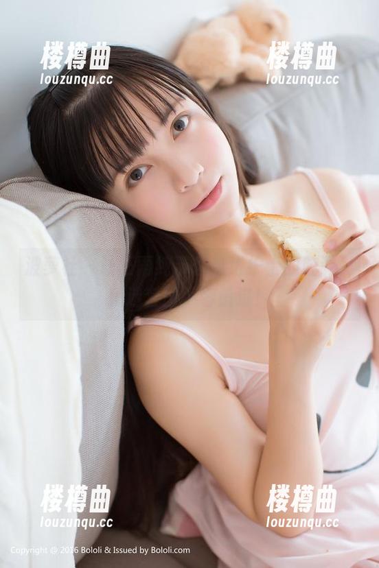 波萝社 - 让王雨纯带你走进护士的腔调，精选套图不容错过！