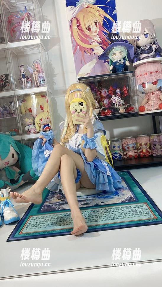 和白栎Shirly一起探秘：私房美图，女神也爱吃零食！