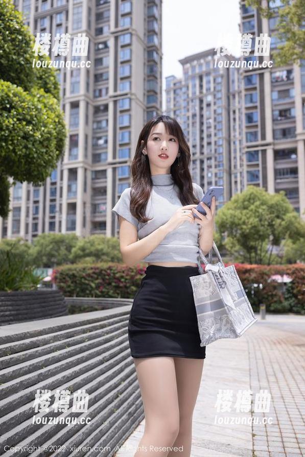 秀人网 - 网盘分享：软糖爱喝奶的‘清纯’写真，连她自己都害羞了！
