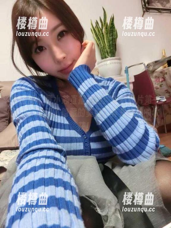 微密圈 - 童小芯直播精选：定制图片第一部分，发现了隐藏的美好，真是意外的收获！