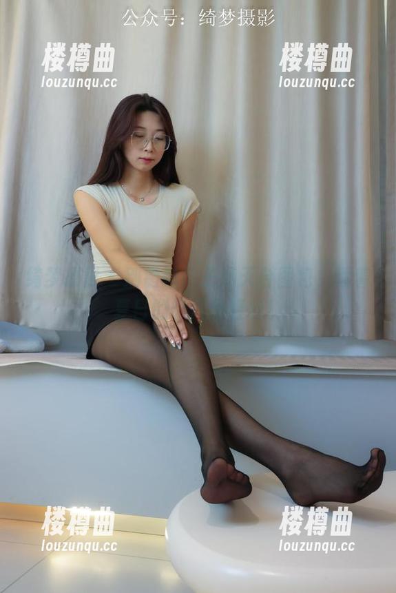 绮梦摄影 - 别错过！子涵天台图包，透着夏日的微风和轻松！