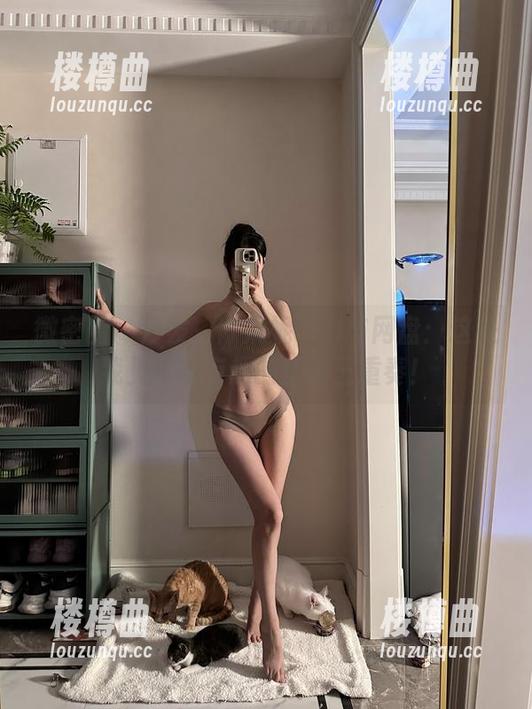 微密圈 - 沙发、陈妮妮UNI与网盘：这是我见过最有趣的作品三重奏！