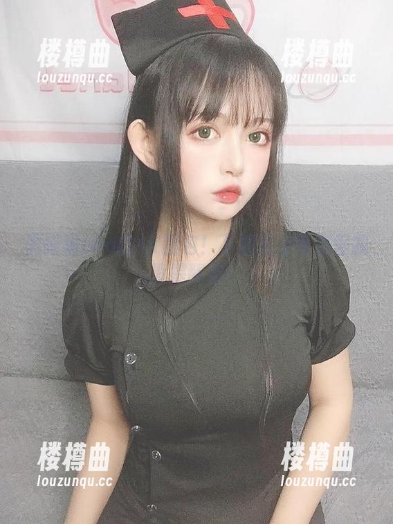 黑猫猫ovo的JK图包！下载后你可别怪我没提醒你！
